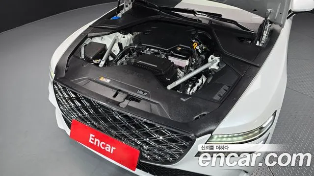 Genesis G80 Бензин 2.5 турбо 2WD — Фото автомобиля 6