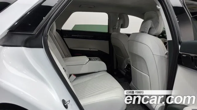 Hyundai Grandeur GN7 — Фото автомобиля 17