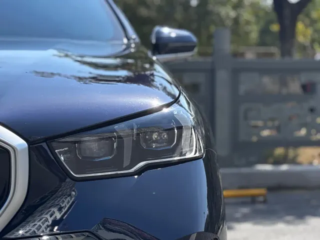 BMW 5 Series — Фото автомобиля 6