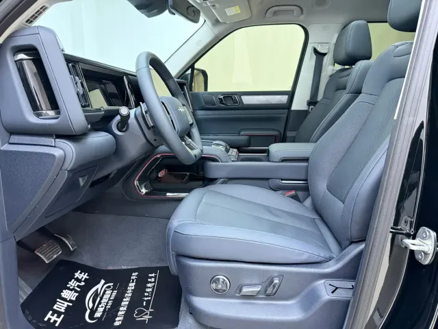 BYD FangChengBao Leopard 5 — Фото автомобиля 5