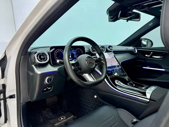 Mercedes-Benz C-Class — Фото автомобиля 6
