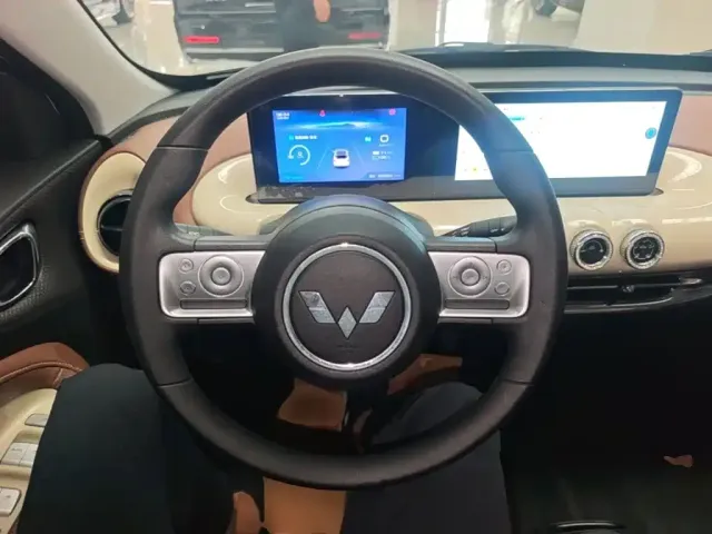 Wuling Motors Wuling Bingo 2023 203km Comfort Version — Фото автомобиля 10