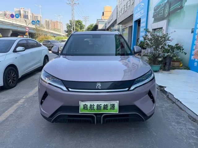 BYD Yuan UP — Фото автомобиля 2