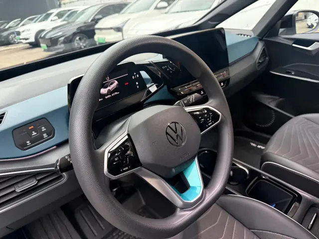 Volkswagen ID.3 — Фото автомобиля 17