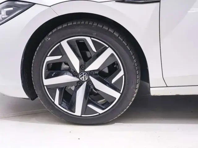 Volkswagen Lamando — Фото автомобиля 7