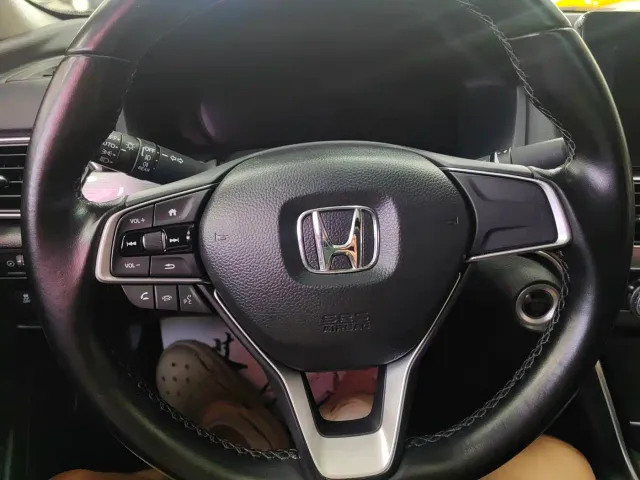 Honda Accord — Фото автомобиля 11