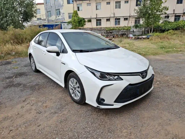 Toyota Corolla — Фото автомобиля 3
