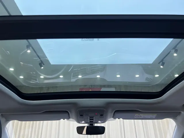 Audi Q3 — Фото автомобиля 11