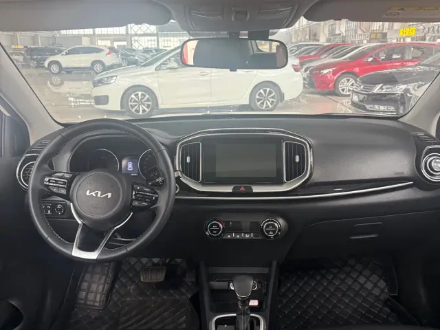 Kia KX1 — Фото автомобиля 9