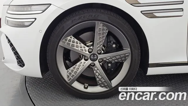 Genesis G80 RG3 — Фото автомобиля 5