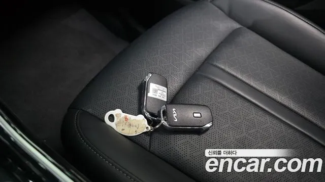 Kia Sorento Sorento 4-е поколение Бензин 2.5T 2WD — Фото автомобиля 29