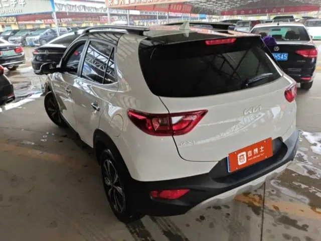 Kia KX1 — Фото автомобиля 4