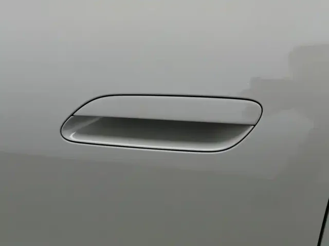 Xiaomi SU7 — Фото автомобиля 18