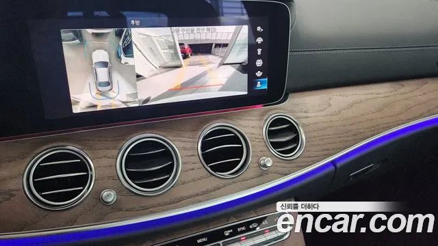 Mercedes-Benz E-Class W213 — Фото автомобиля 13