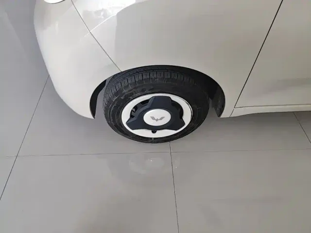 Wuling Hongguang Mini EV — Фото автомобиля 22