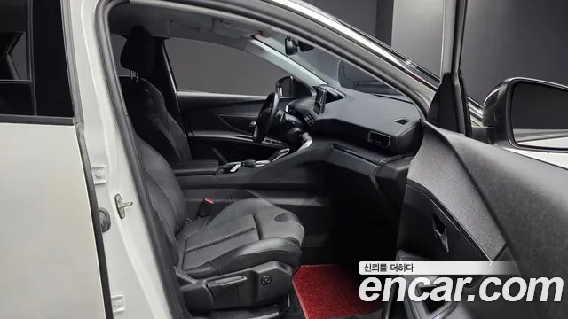 Peugeot 3008 2nd Gen — Фото автомобиля 16