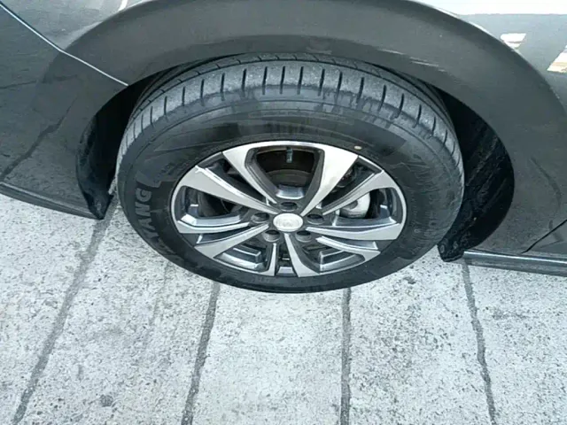 Changan Eado — Фото автомобиля 22