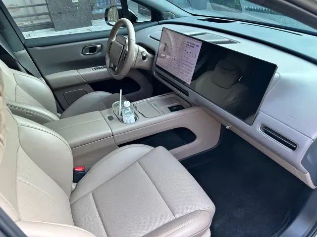 Li Auto i6 — Фото автомобиля 7