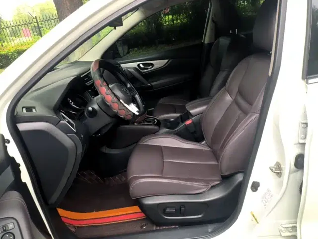 Nissan Qashqai — Фото автомобиля 14