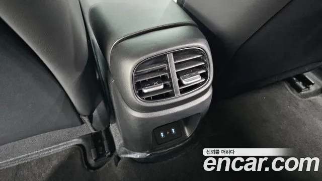 Hyundai Avante CN7 — Фото автомобиля 30