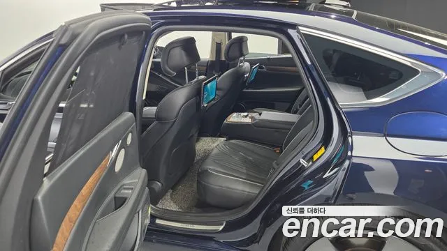 Genesis G80 Бензин 3.5 турбо AWD — Фото автомобиля 11