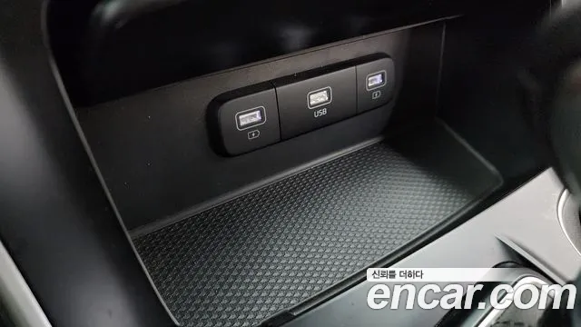 Kia Canival Carnival 4 поколение 9 мест Prestige — Фото автомобиля 25