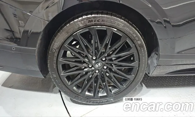 Hyundai Grandeur GN7 — Фото автомобиля 5