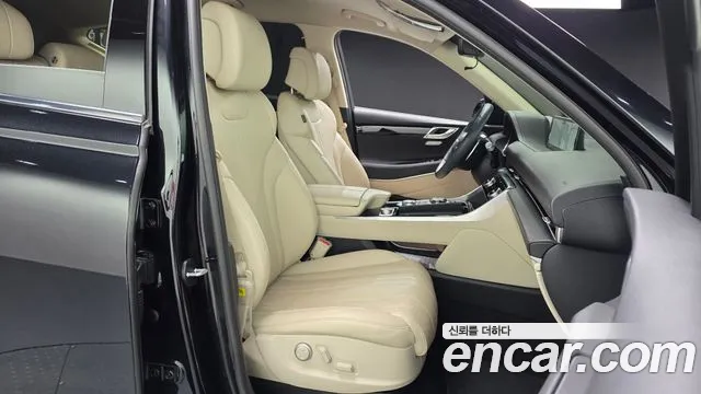 Genesis GV80 2.5T Бензин AWD — Фото автомобиля 10