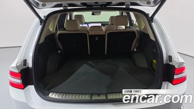 Genesis GV80 — Фото автомобиля 24