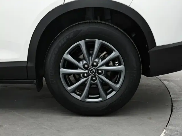Mazda CX-4 — Фото автомобиля 9