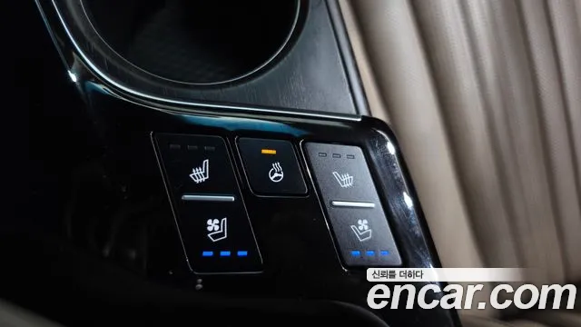 Kia K8 Hybrid — Фото автомобиля 27