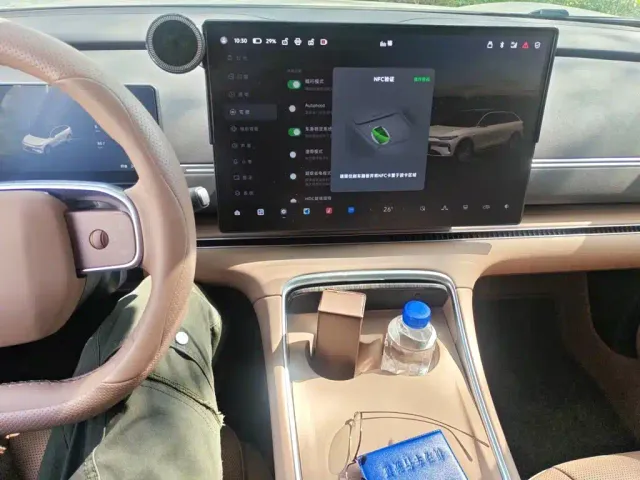 Leapmotor C11 — Фото автомобиля 14