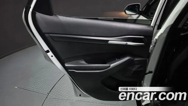 Kia Seltos — Фото автомобиля 14