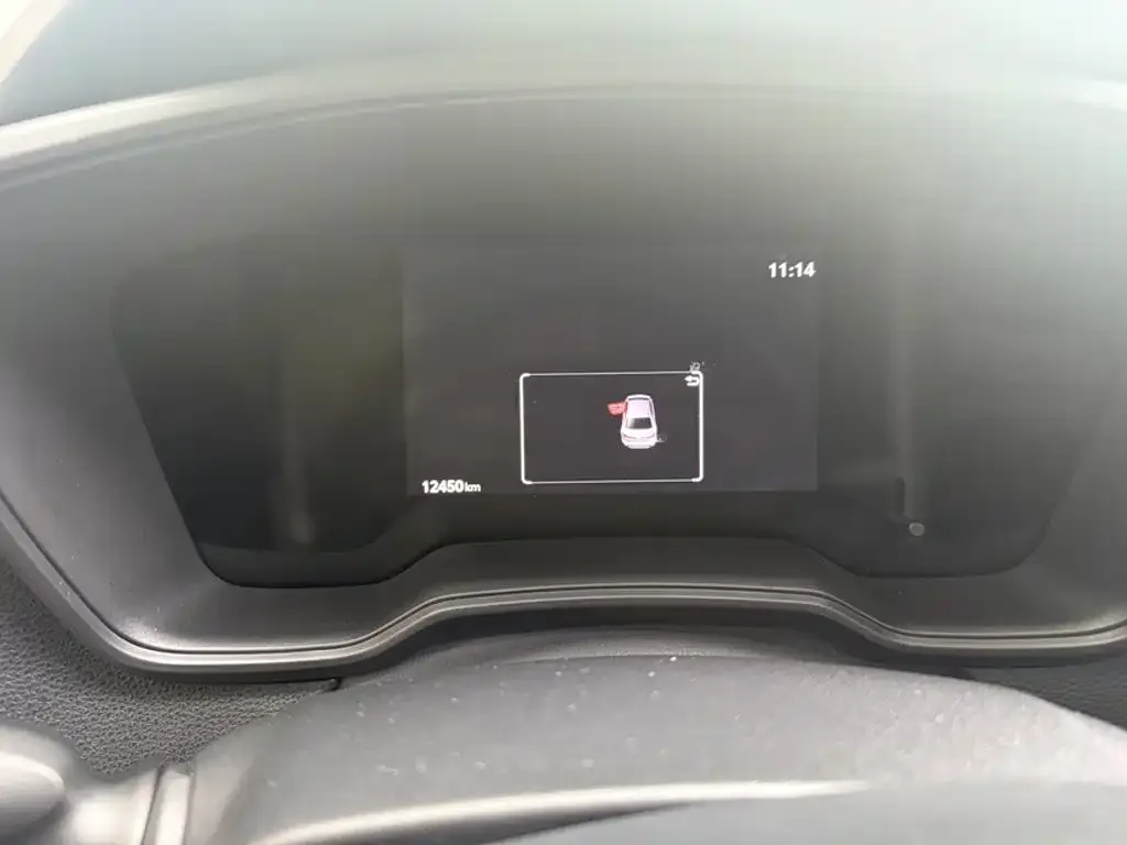 Toyota Levin 2023 Smart Hybrid 1.8L Leading Edition — Фото автомобиля 8