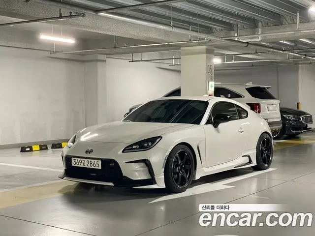 Toyota 86 GR86 — Фото автомобиля 2