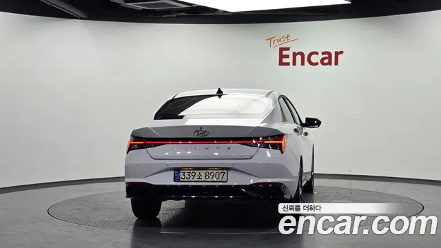 Hyundai AVANTE Avante (CN7) — Фото автомобиля 4