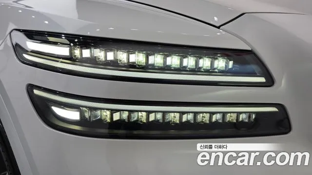 Genesis GV80 — Фото автомобиля 7
