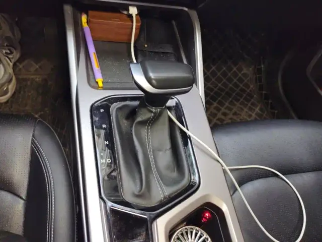 Geely Emgrand — Фото автомобиля 16