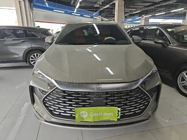 BYD Tang — Фото автомобиля 2