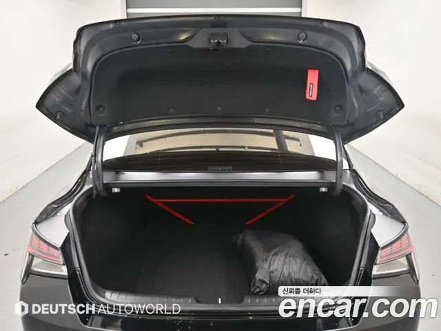Hyundai Avante CN7 — Фото автомобиля 19