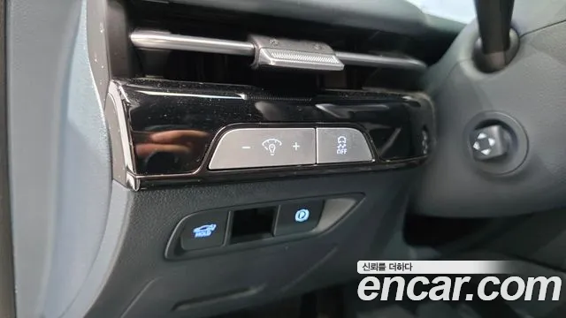 Genesis G80 Бензин 2.5 турбо 2WD — Фото автомобиля 10