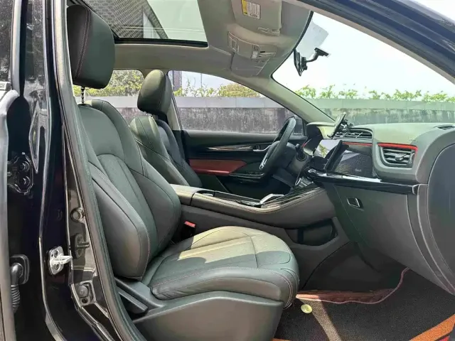 Dongfeng Fengshen AX7 — Фото автомобиля 6