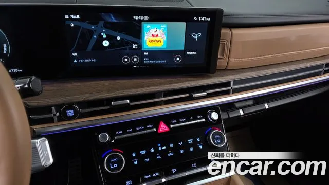 Hyundai Santafe — Фото автомобиля 4