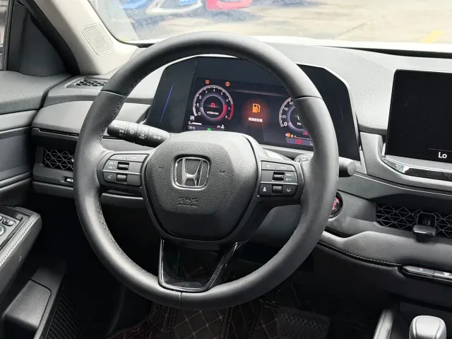 Honda Accord — Фото автомобиля 5