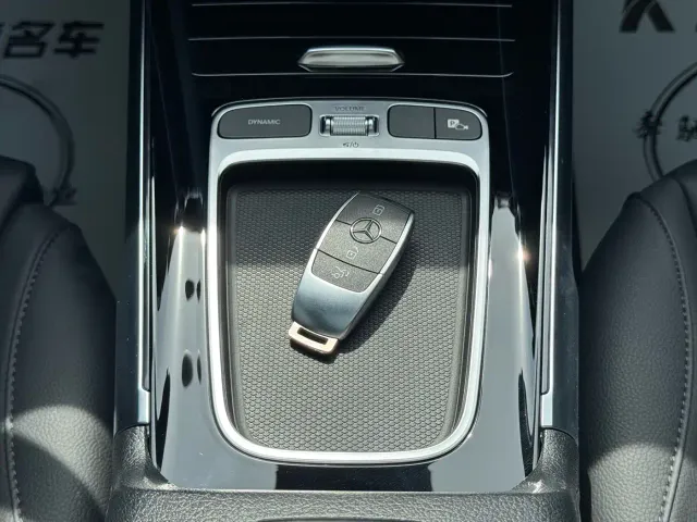 Mercedes-Benz GLB-Class — Фото автомобиля 11