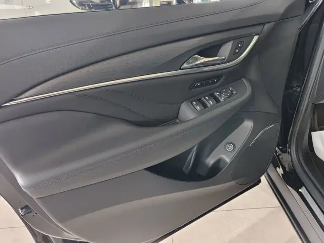 Buick Enclave — Фото автомобиля 23