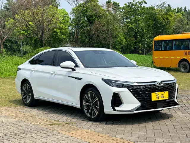 Chery Arrizo 8 — Фото автомобиля 2