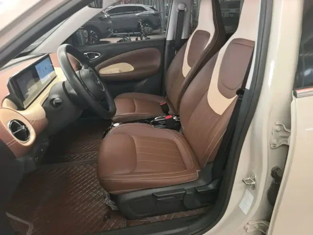 Wuling Bingo — Фото автомобиля 14