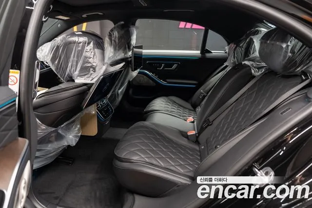 Mercedes-Benz S-Class — Фото автомобиля 7