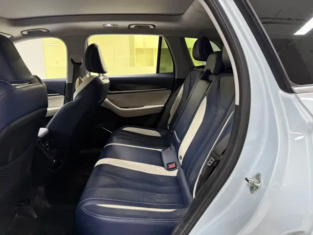 Geely Xingyue L — Фото автомобиля 14